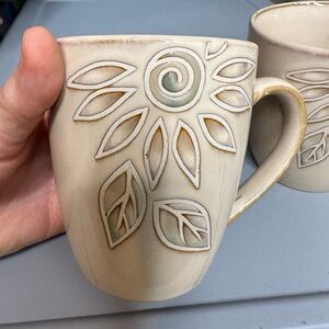 Pfaltzgraff Daisy Chain ceramic coffee mug set of 2